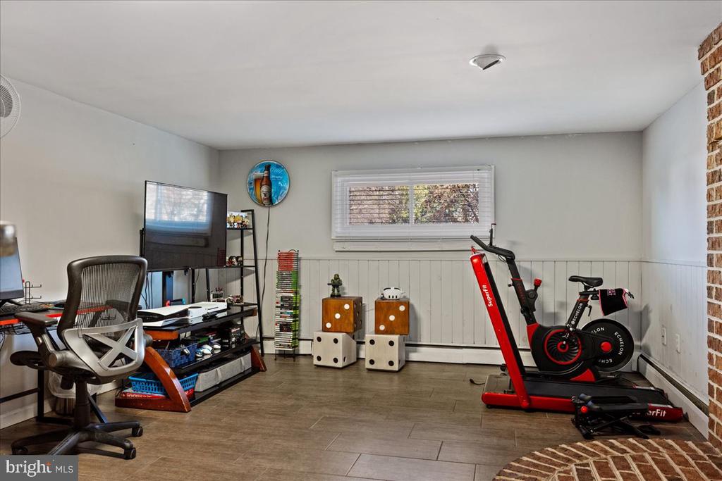 3308 Bridlepath Rd