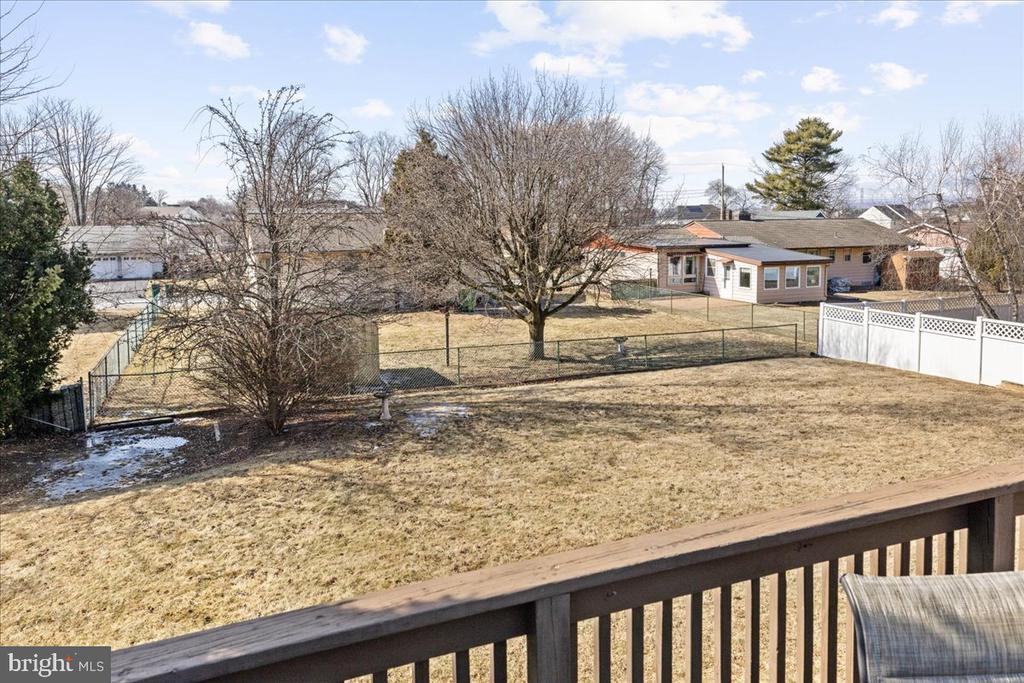 3308 Bridlepath Rd