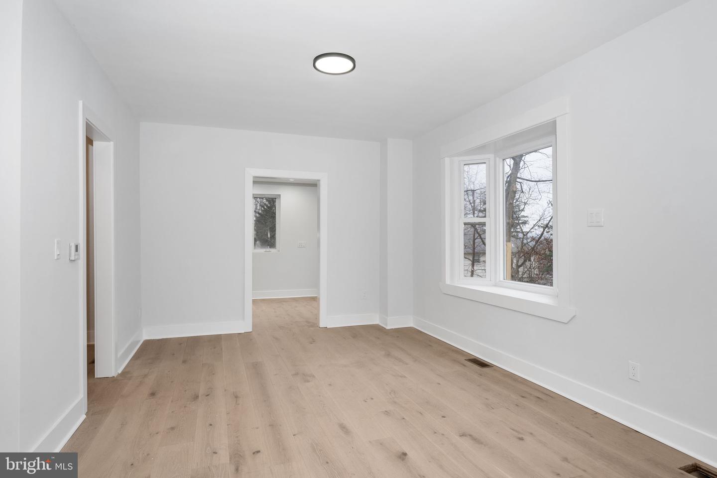7508 Newland