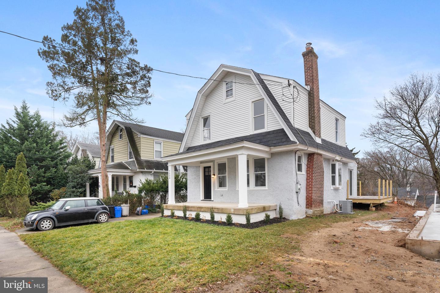 7508 Newland