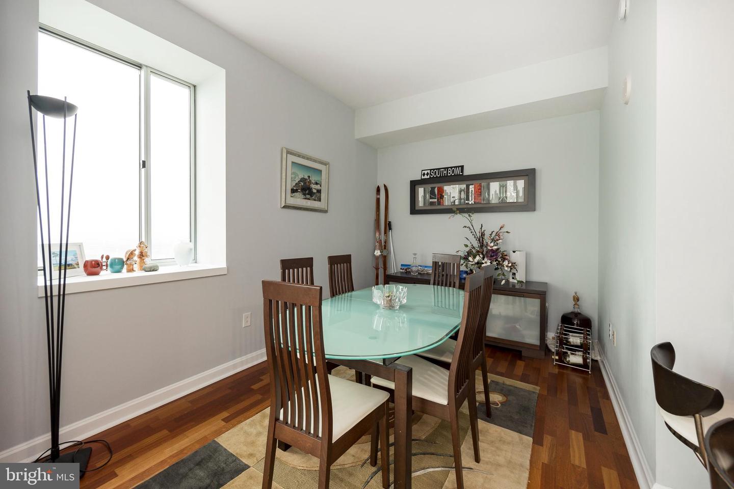 901 N Penn St #R2201