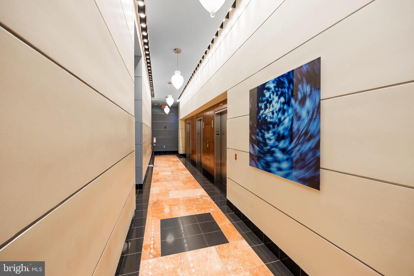 901 N Penn St #R2201