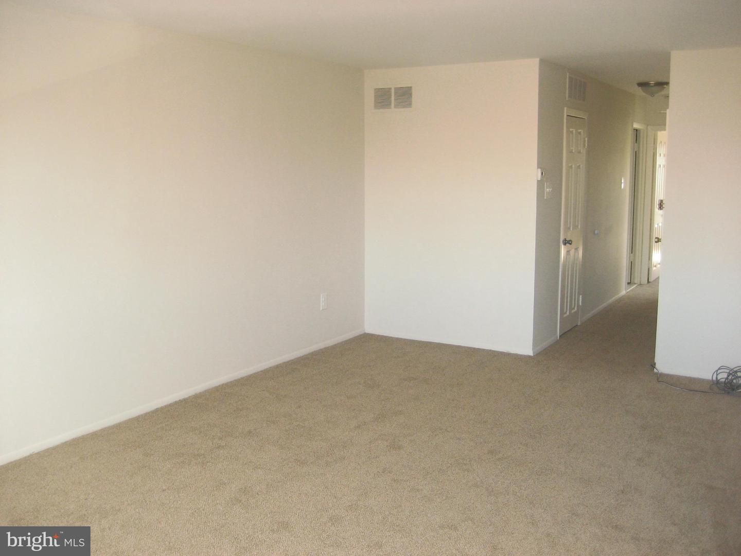 7913 Fairfield St #2nd Floor