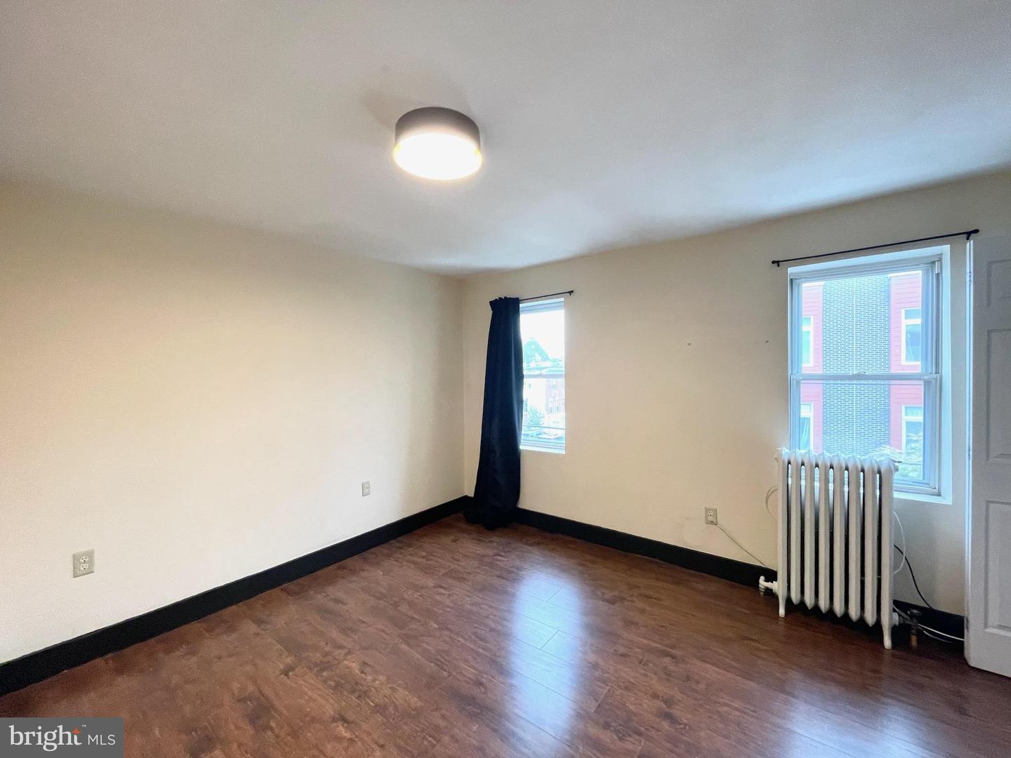 2201 E Thompson St #2nd Floor