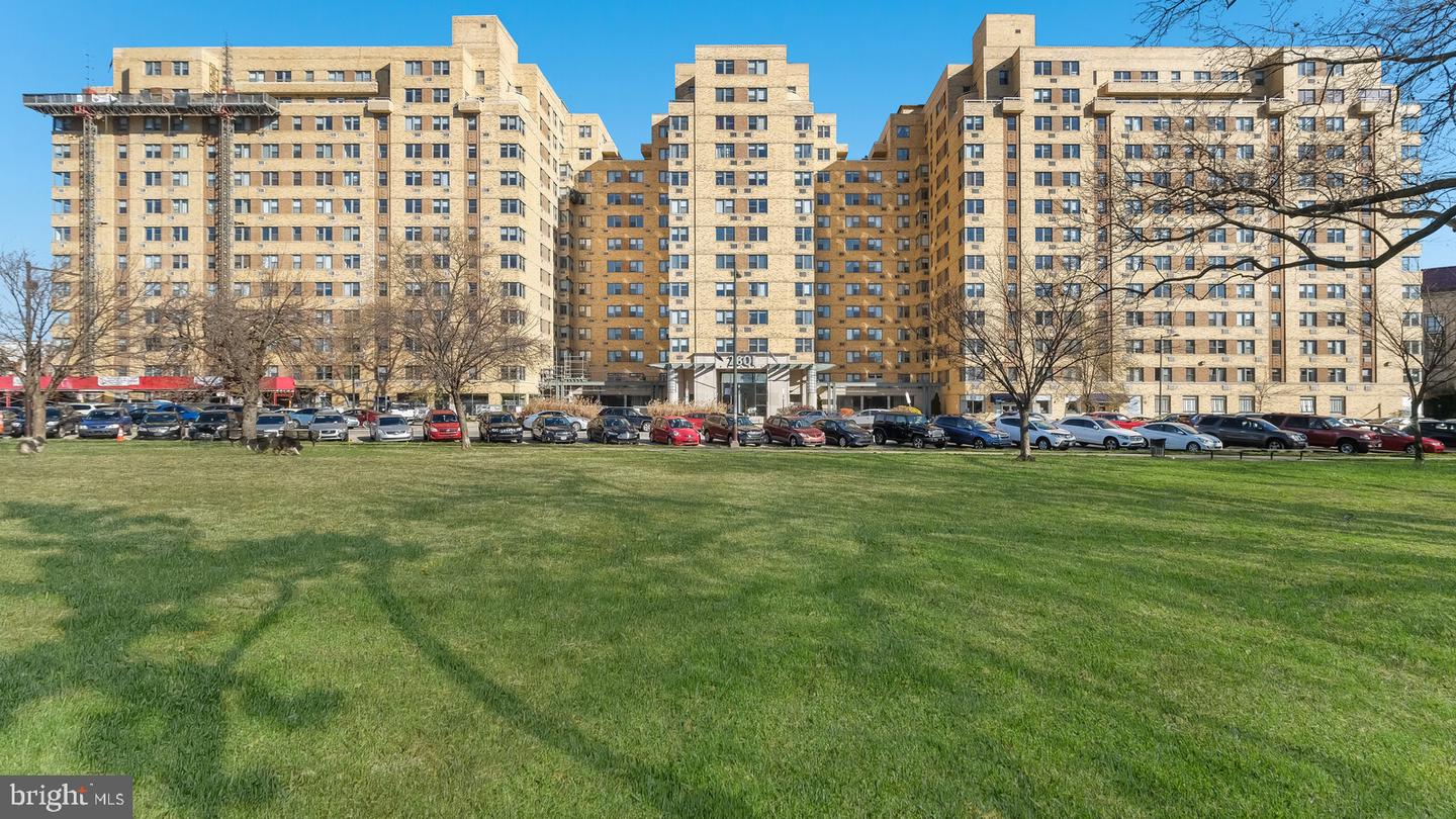 2601 Pennsylvania Ave #809