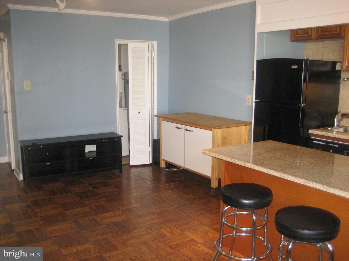 2601 Pennsylvania Ave #801