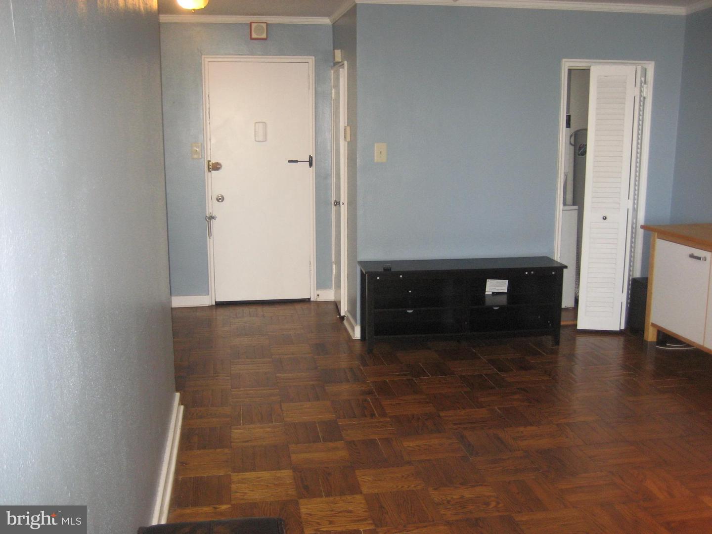 2601 Pennsylvania Ave #801