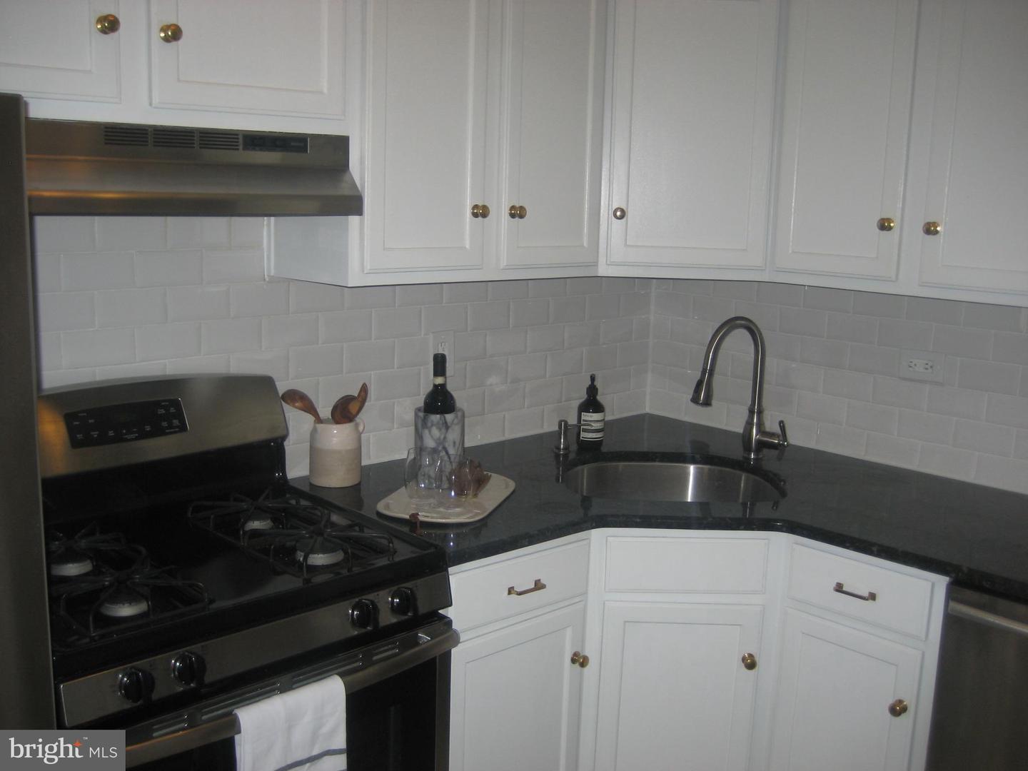 2601 Pennsylvania Ave #1028