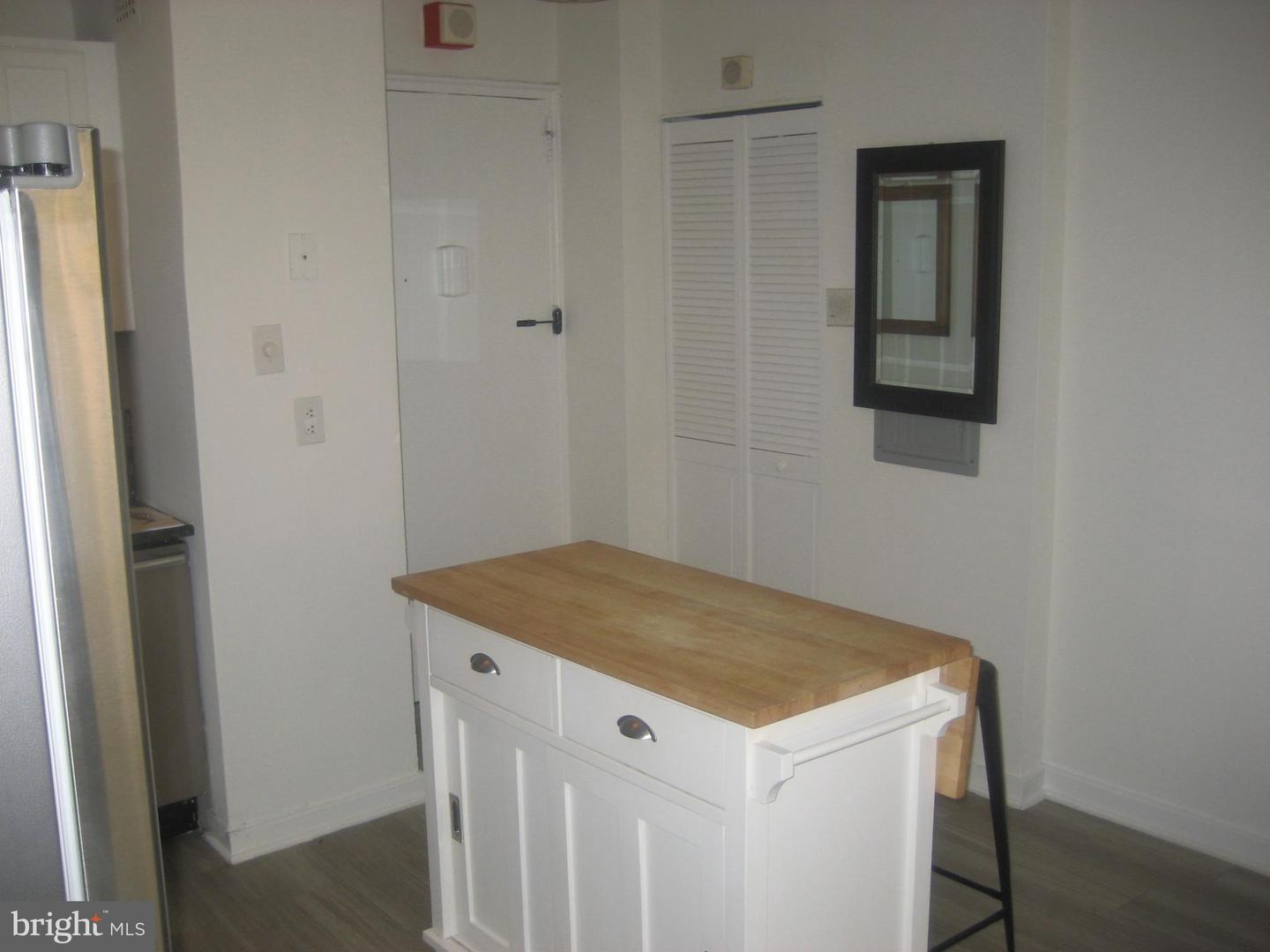 2601 Pennsylvania Ave #1028