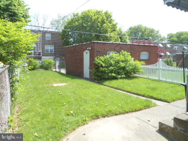 715 Longshore Ave