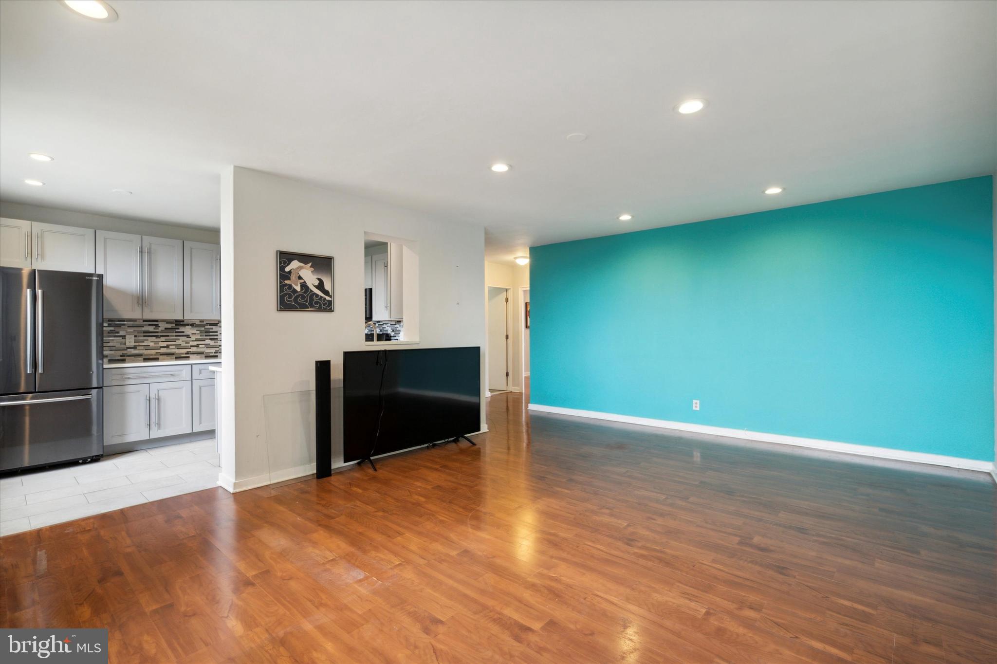2601 Pennsylvania Ave #821