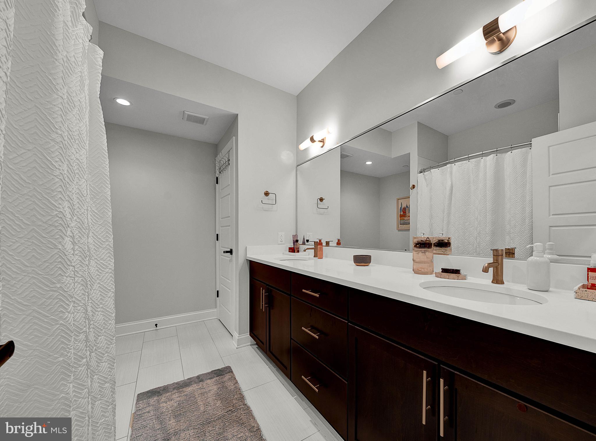 152 Carson Street