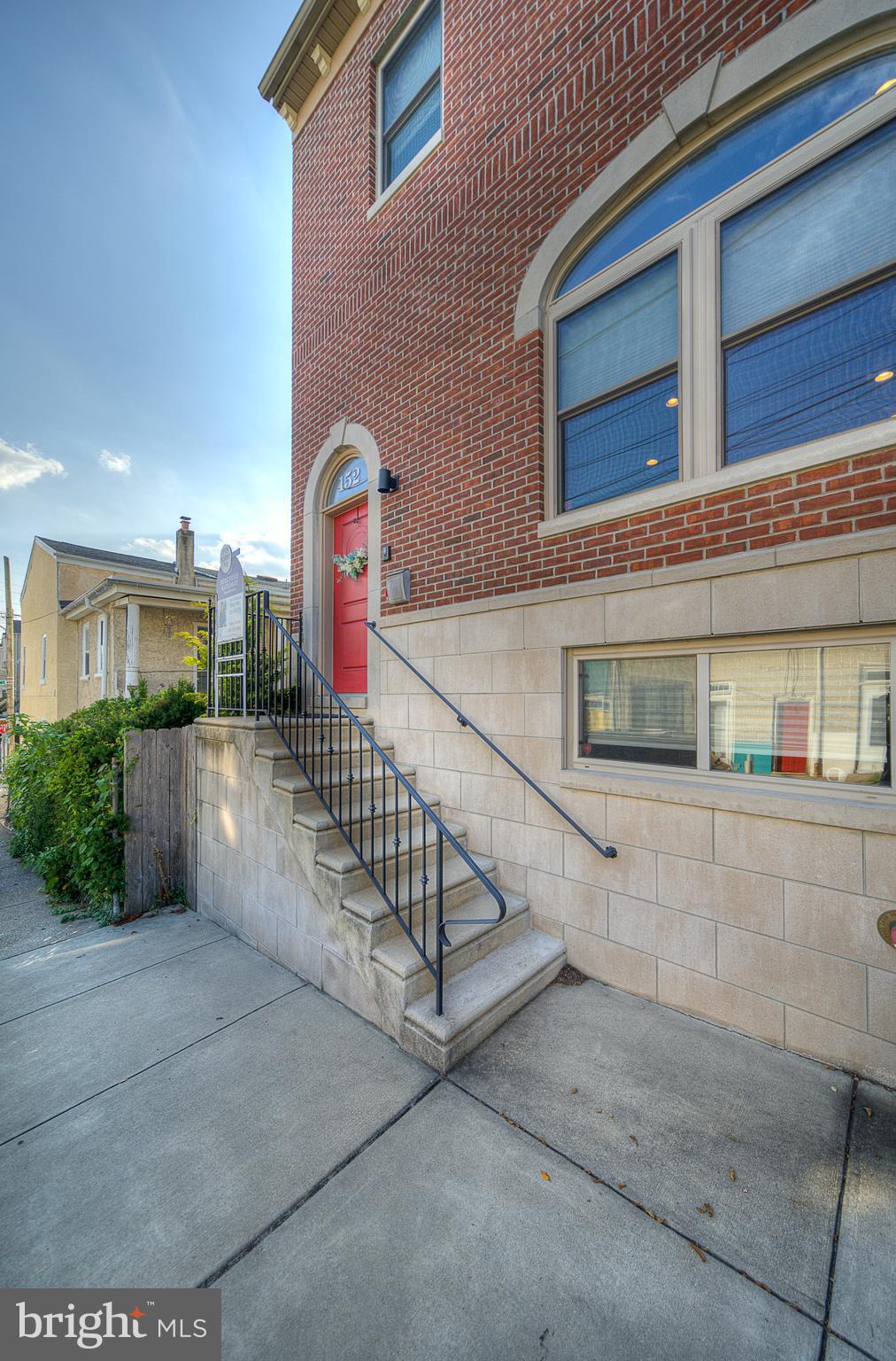 152 Carson Street