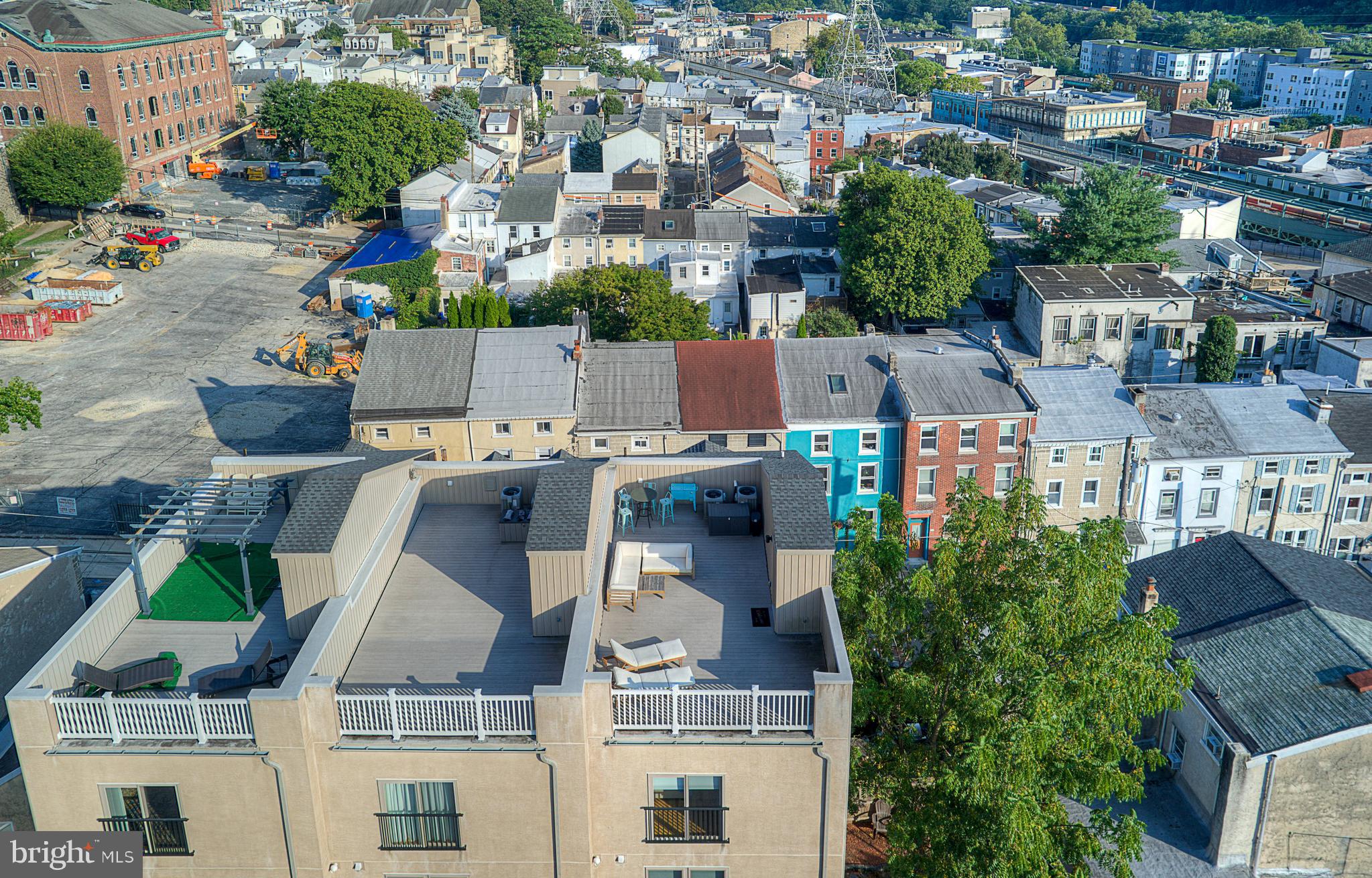 152 Carson Street