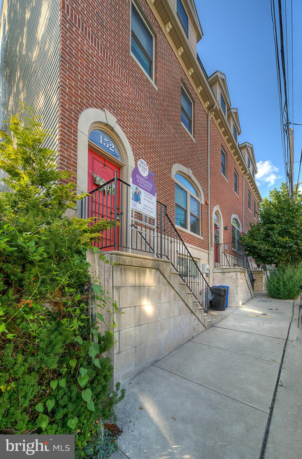 152 Carson Street