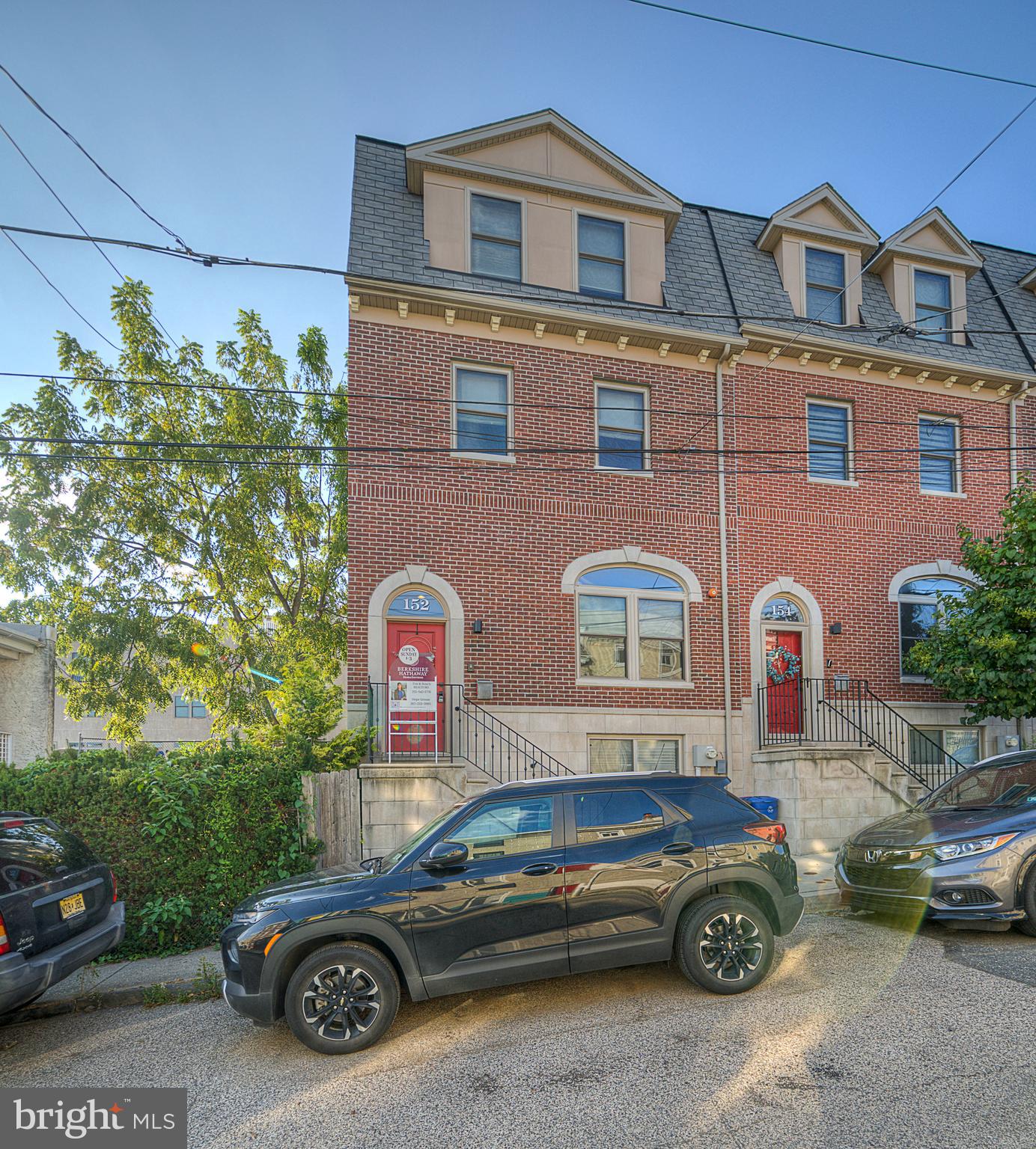 152 Carson Street