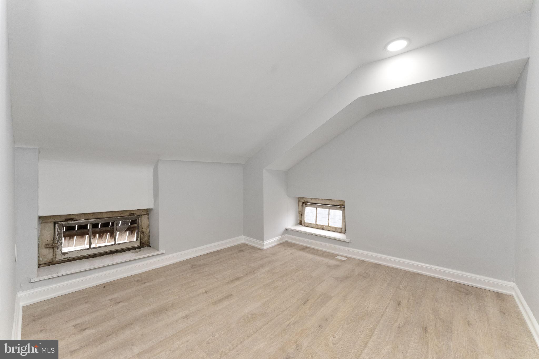 7707 Ridge Ave #2