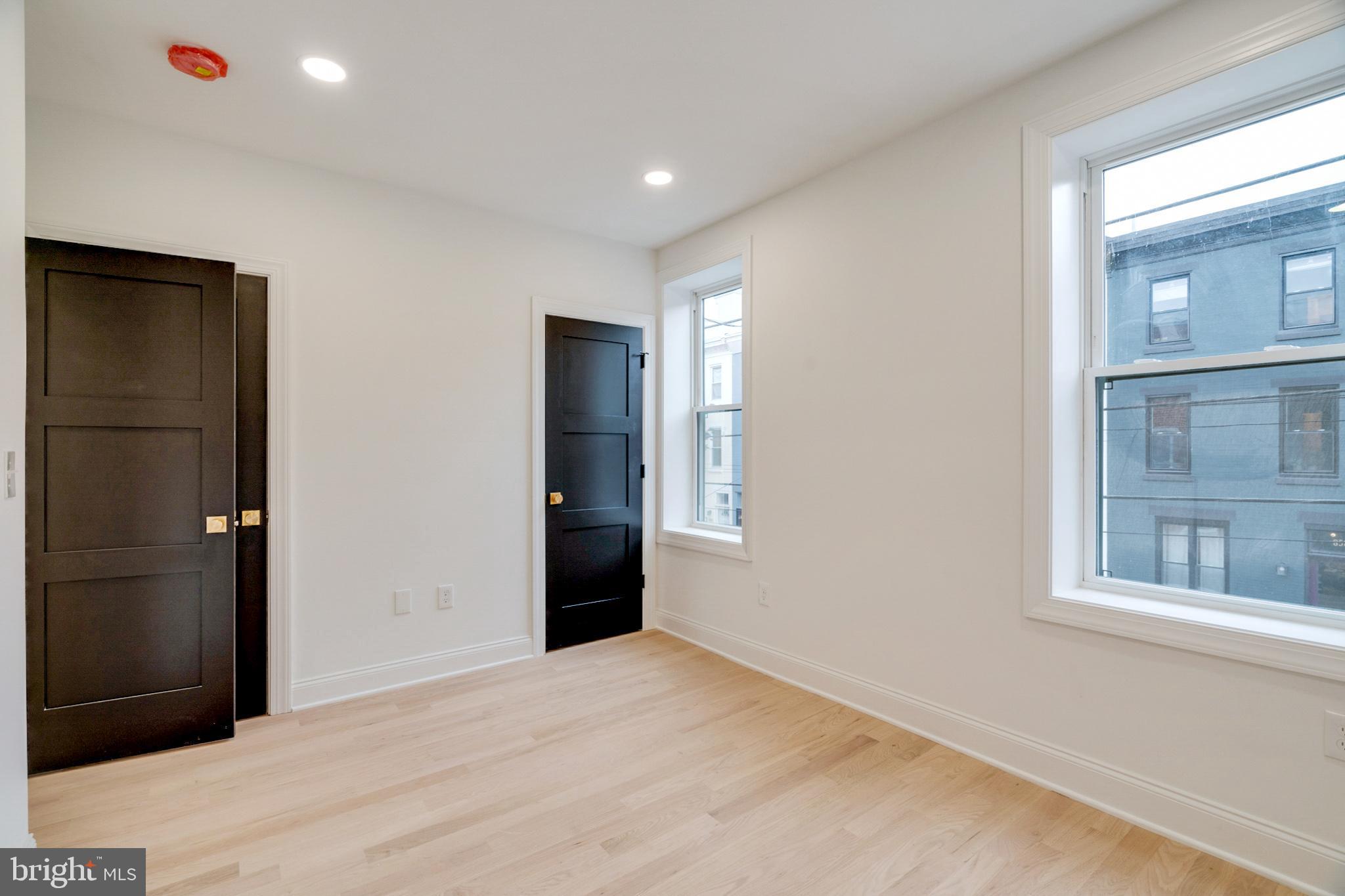 849 N Perkiomen St