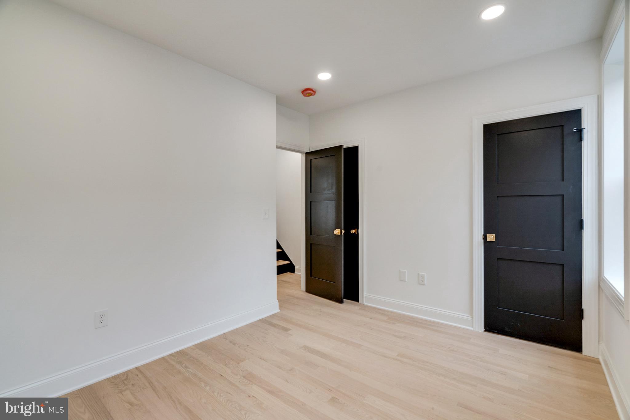 849 N Perkiomen St