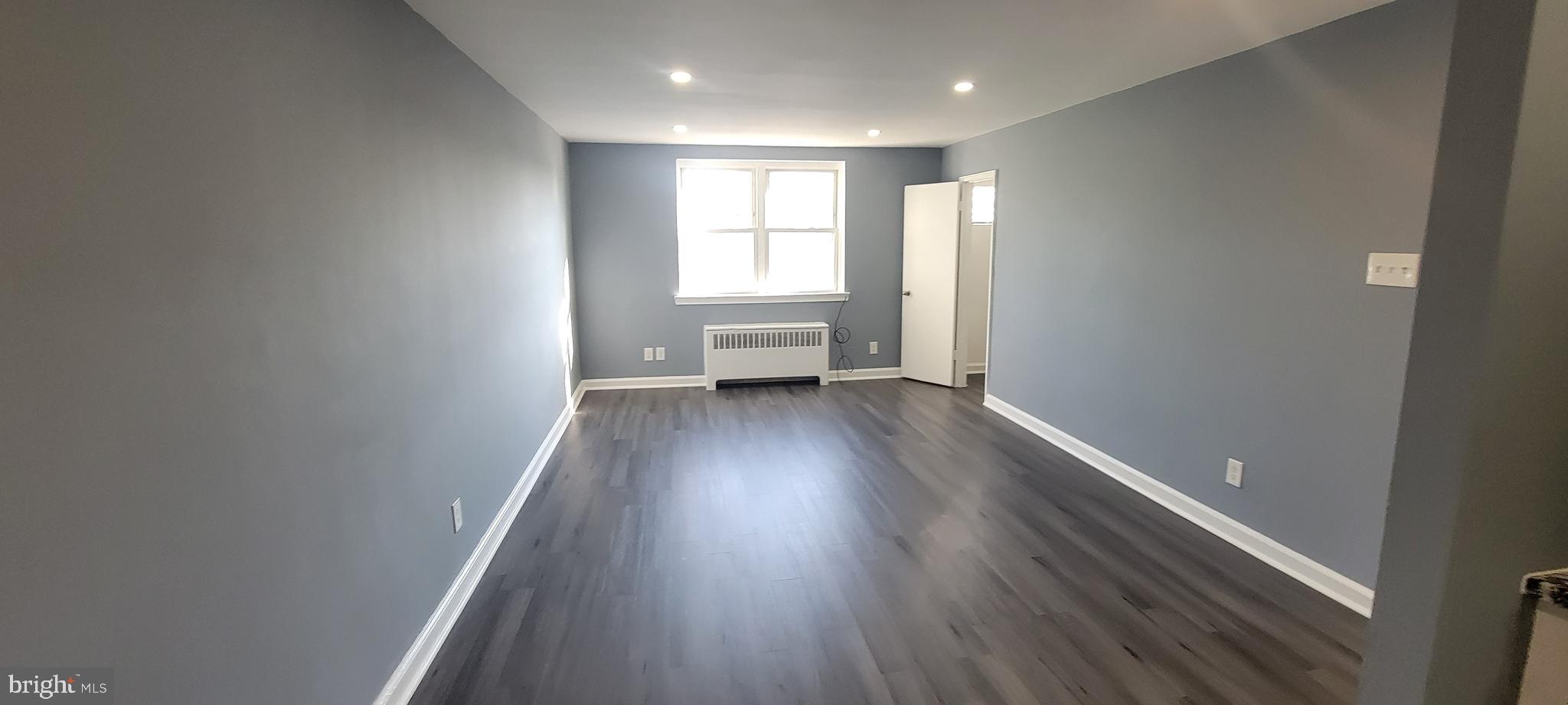 307 E Clarkson Ave #2nd Floor