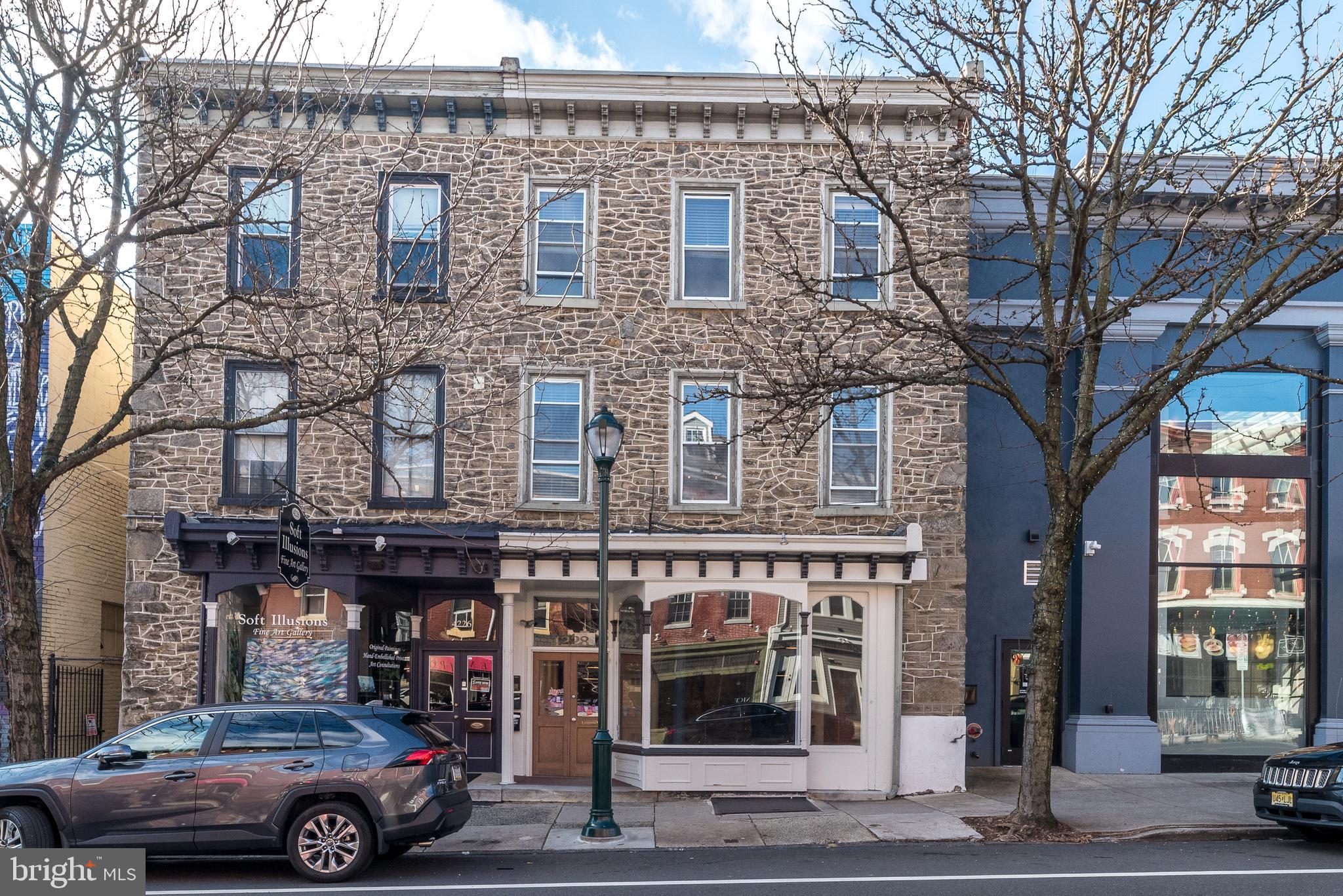 4228 Main St