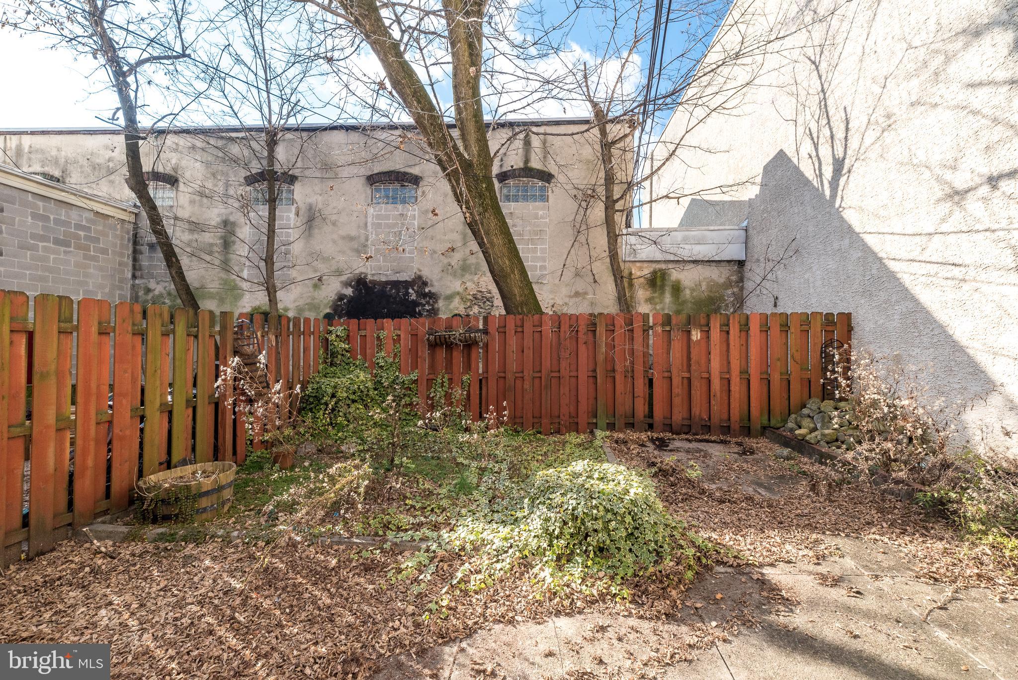 4228 Main St