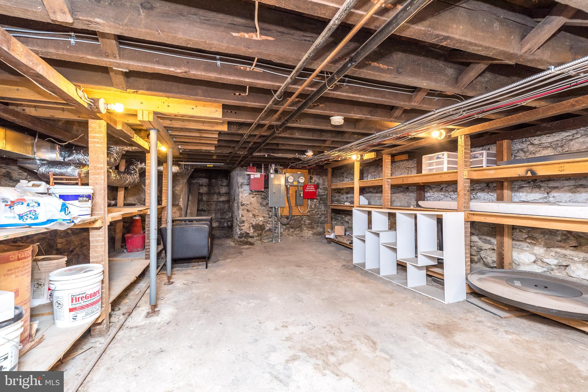 4228 Main St