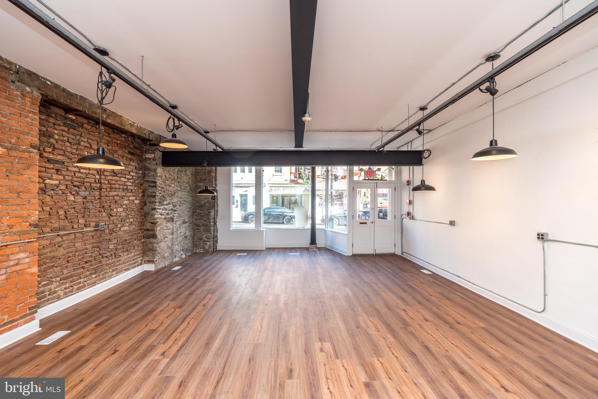 4228 Main St