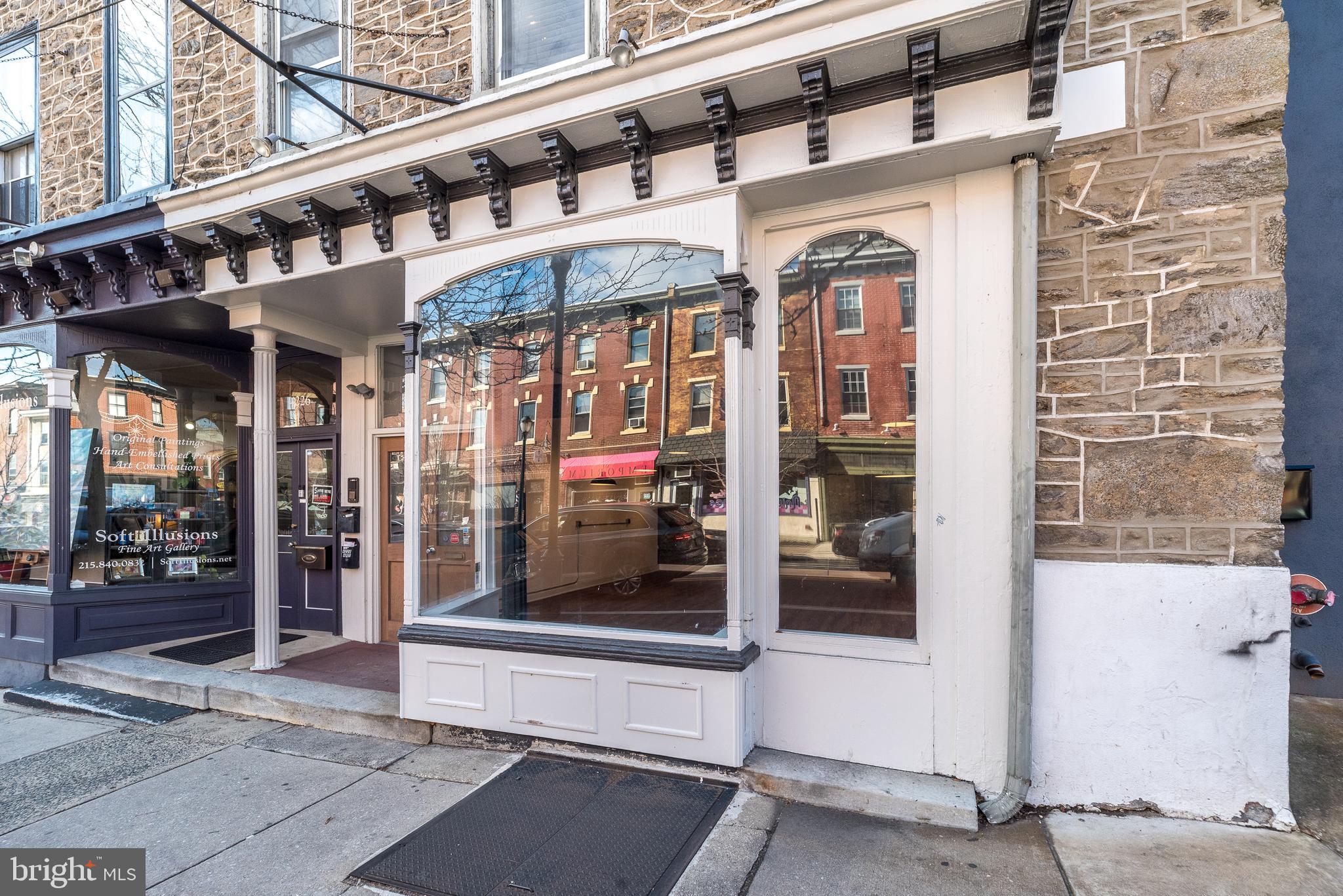 4228 Main St