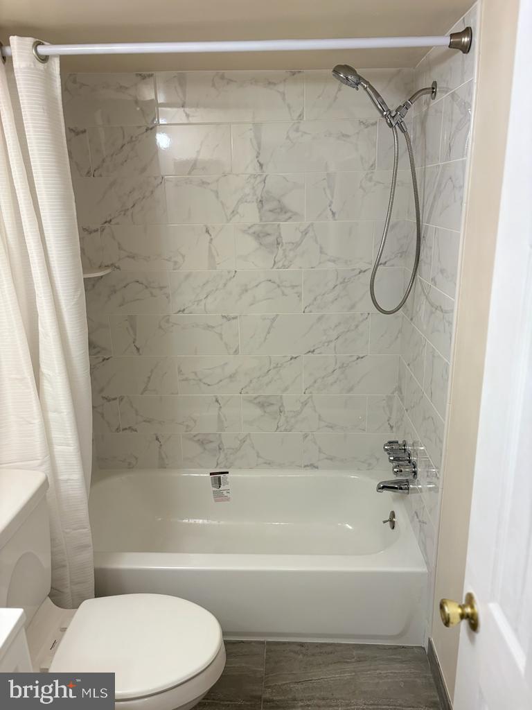 300 Byberry Rd #117