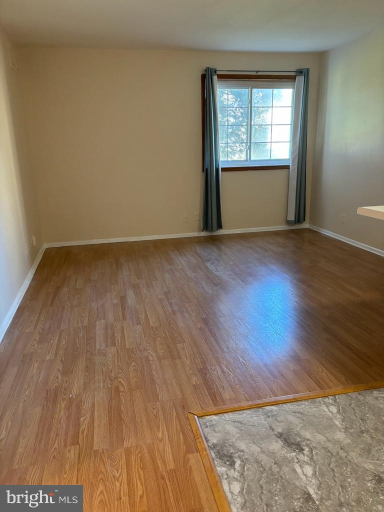 300 Byberry Rd #117