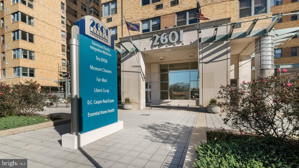 2601 PENNSYLVANIA AVE #721