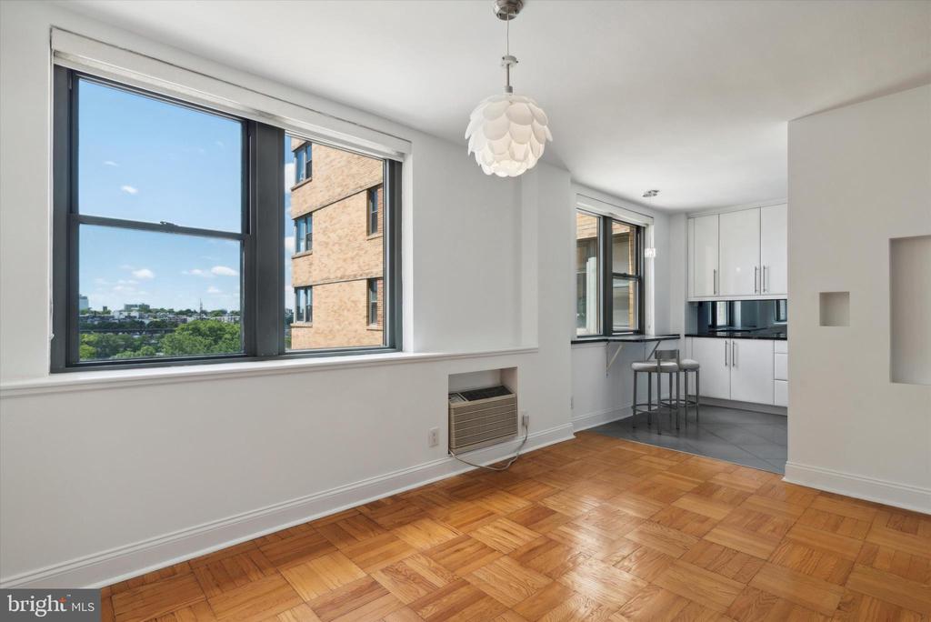 2601 PENNSYLVANIA AVE #721