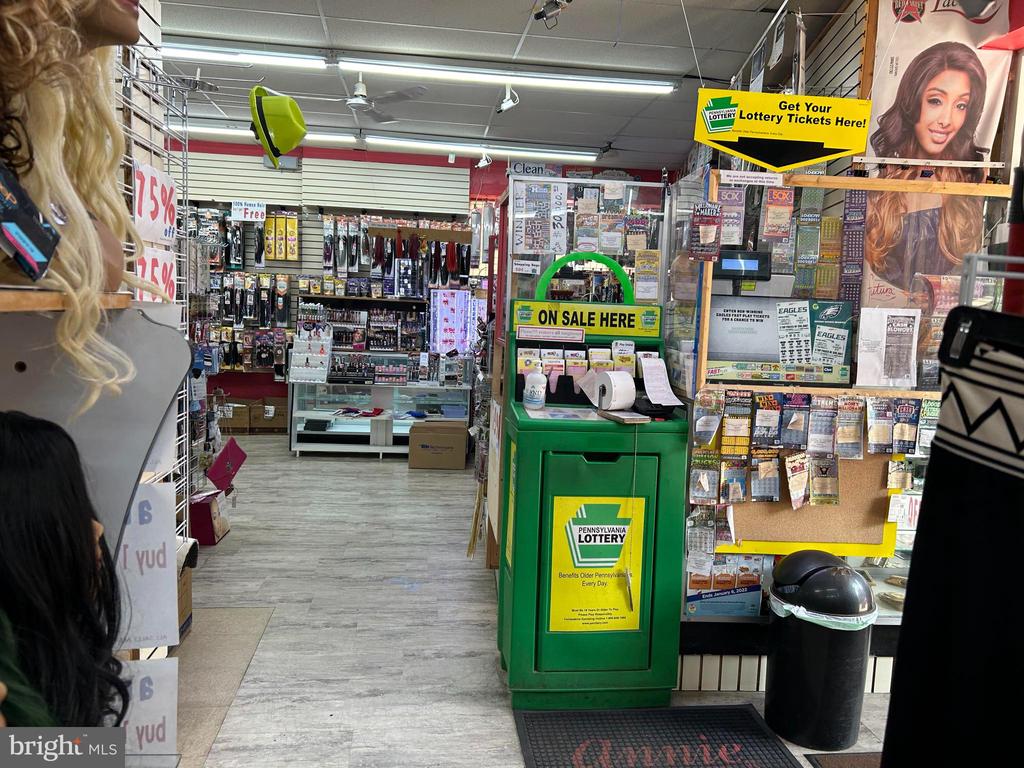 1905-7 E Washington Ln