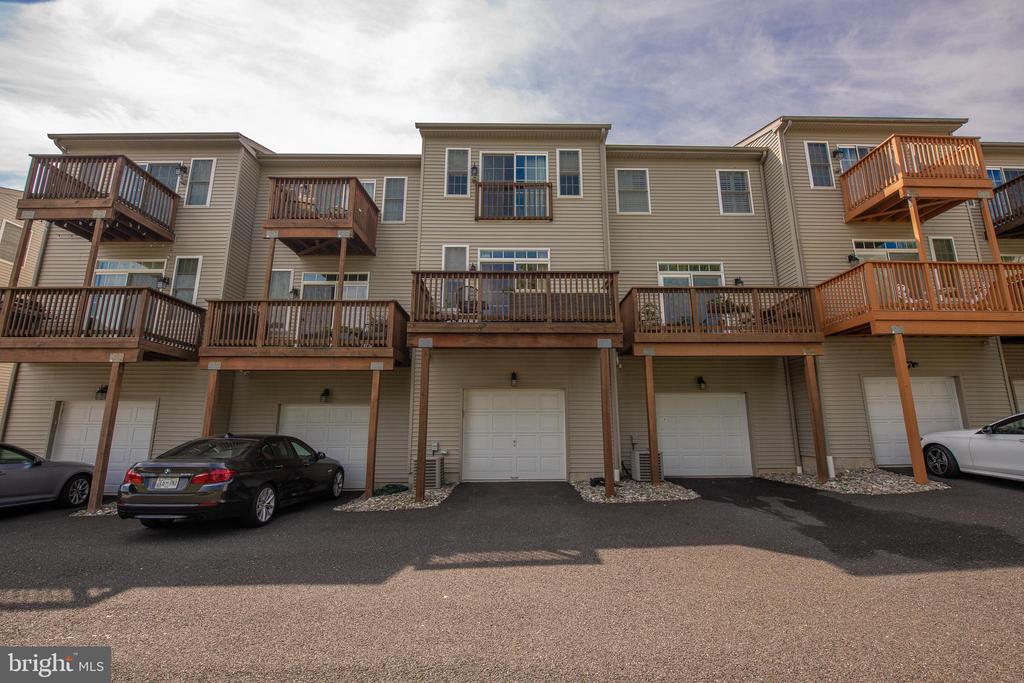 646 Keely Ct