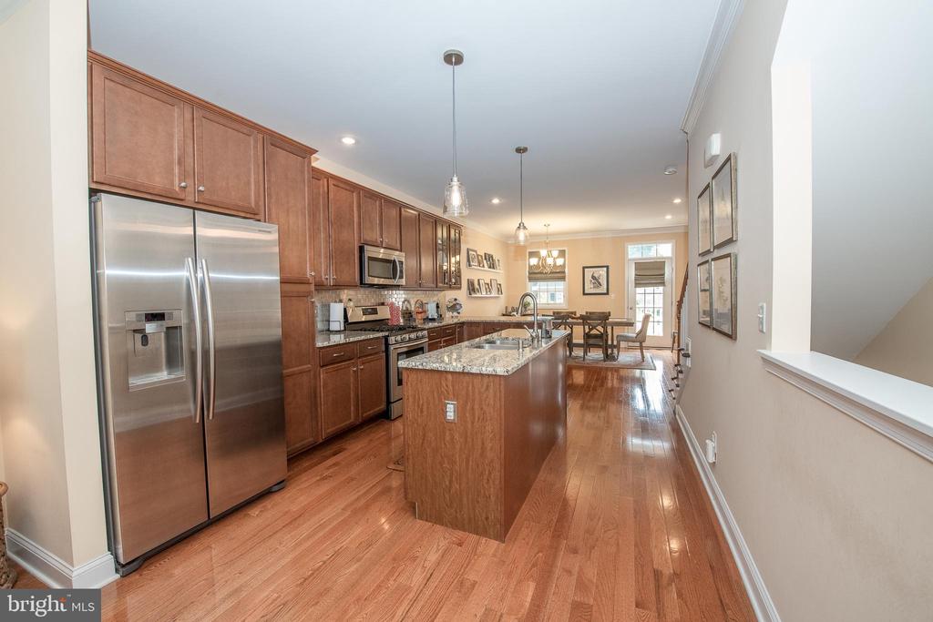 646 Keely Ct