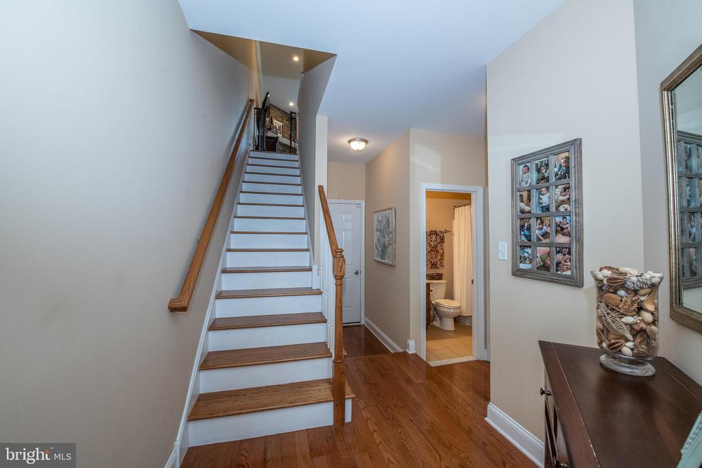 646 Keely Ct
