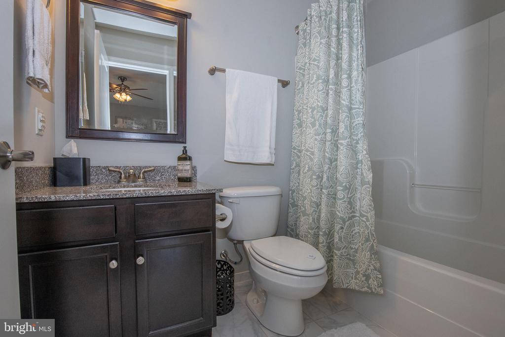 646 Keely Ct