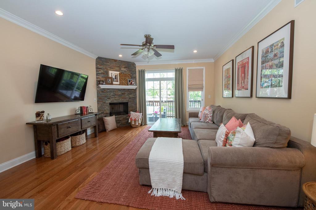 646 Keely Ct