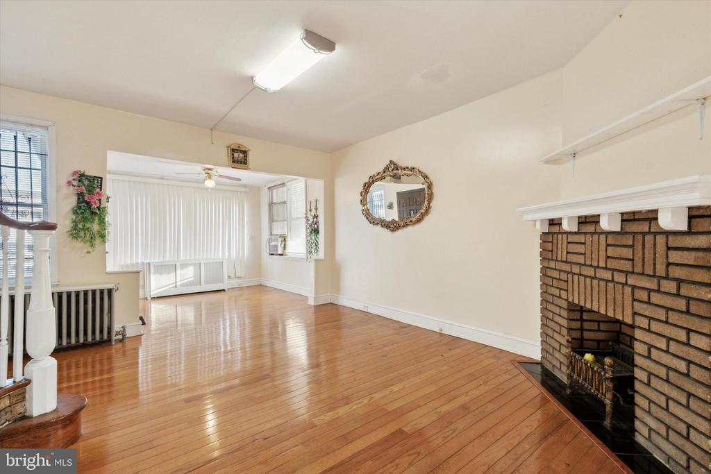 4010 K St