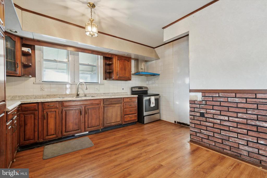 4010 K St