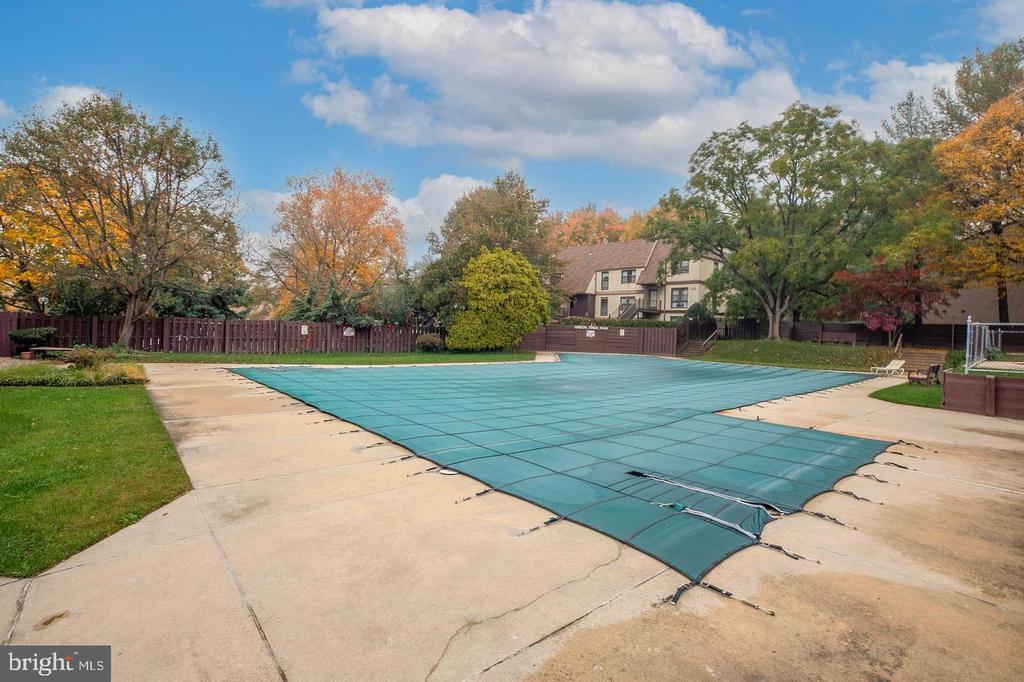 253 Shawmont Ave #C
