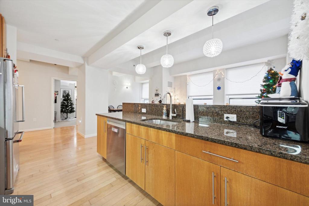 1425 Locust St #6a