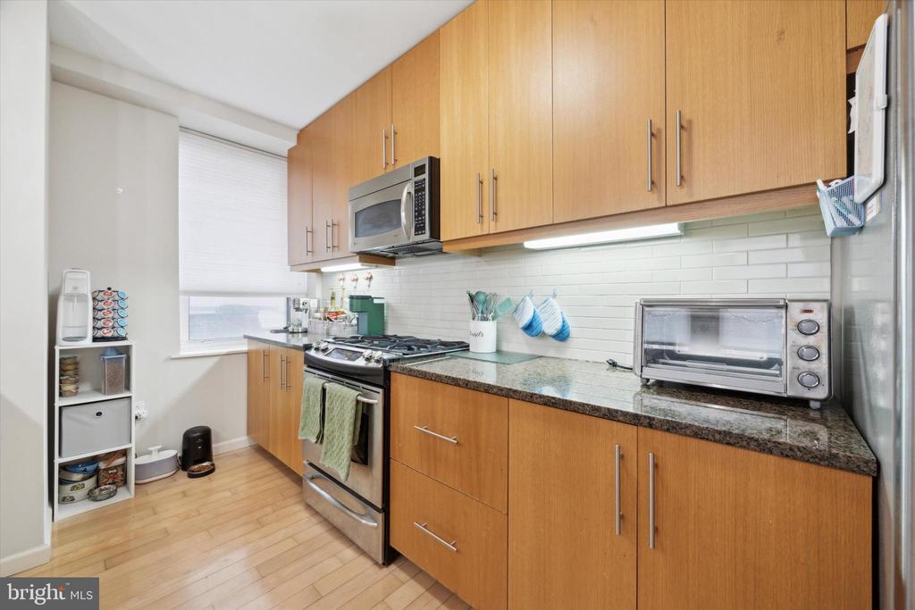 1425 Locust St #6a