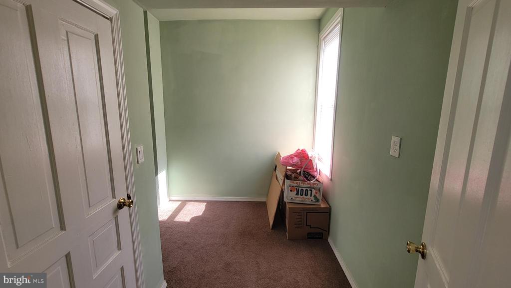2508 Ridge Ave