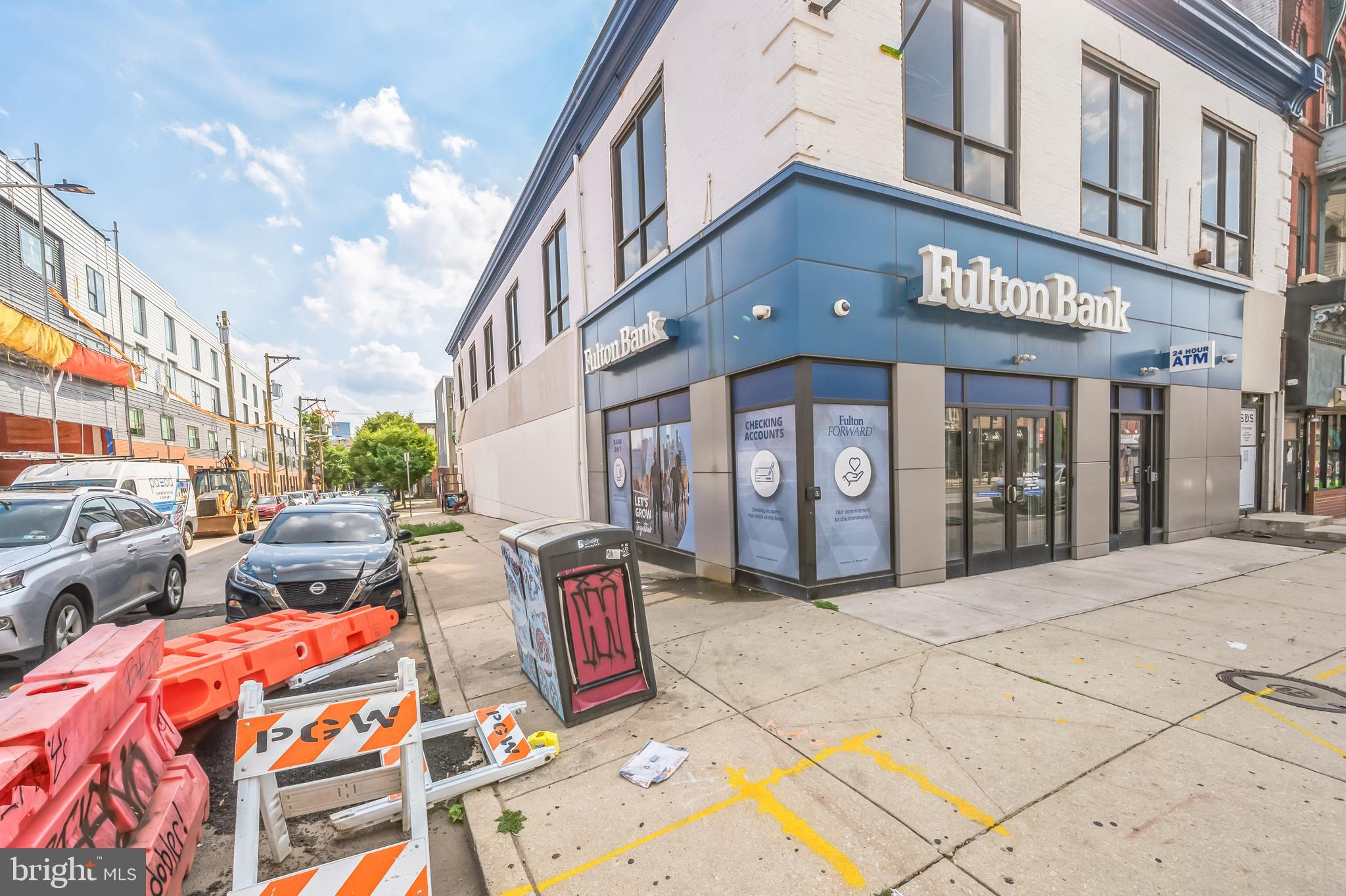 2700 W GIRARD AVENUE
