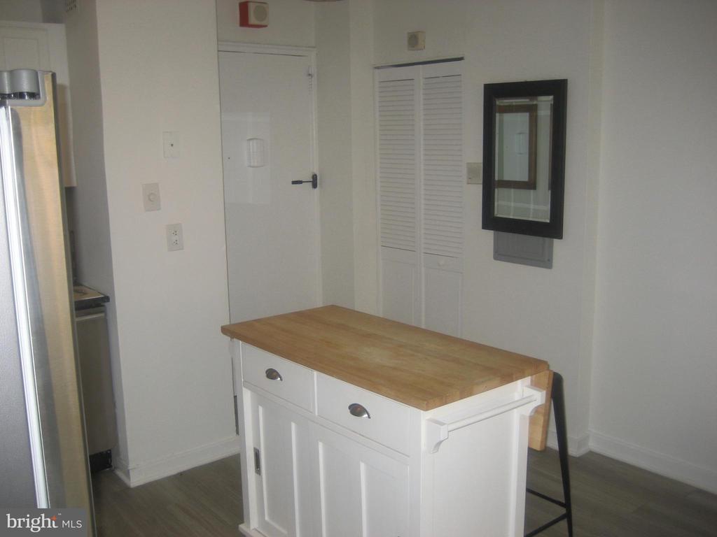 2601 PENNSYLVANIA AVE #1028