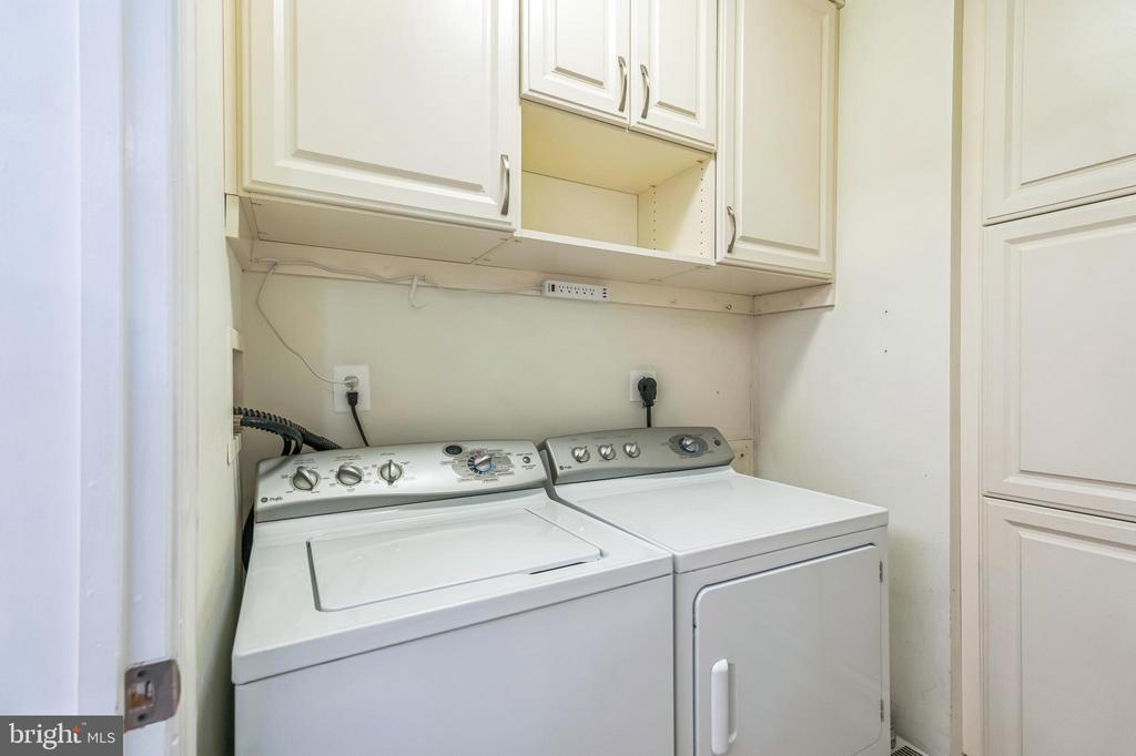 1600-18 ARCH ST #1018