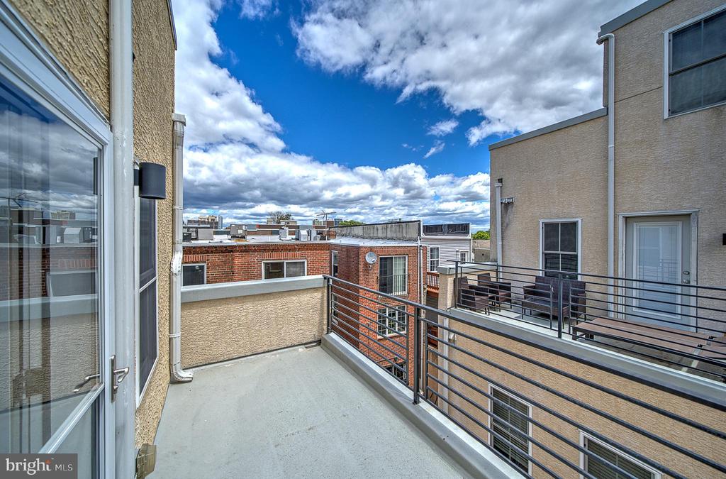 1007 S Randolph St