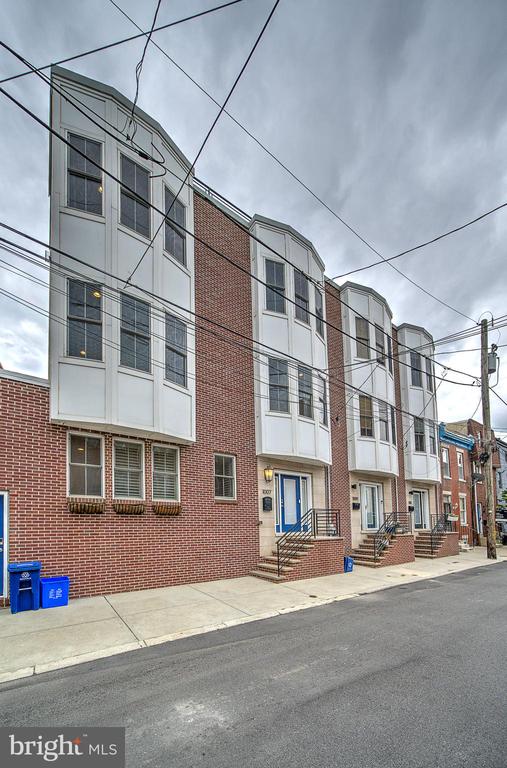 1007 S Randolph St